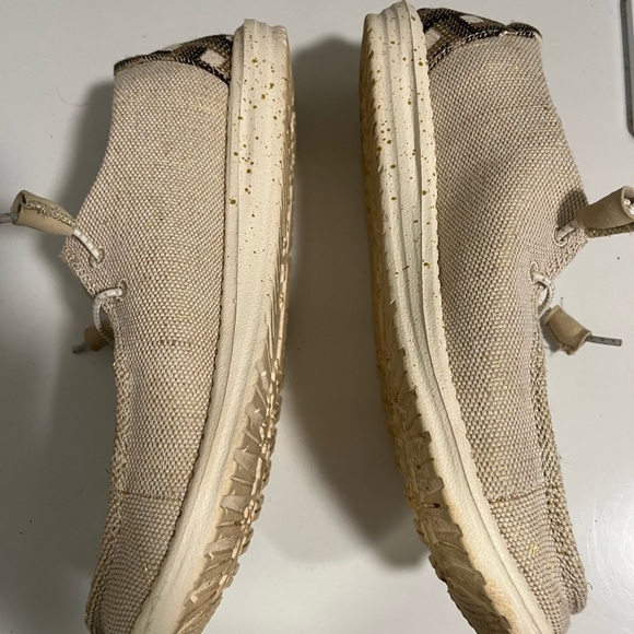 Hey Dude, beige with plaid backs. - Picture 2 of 5